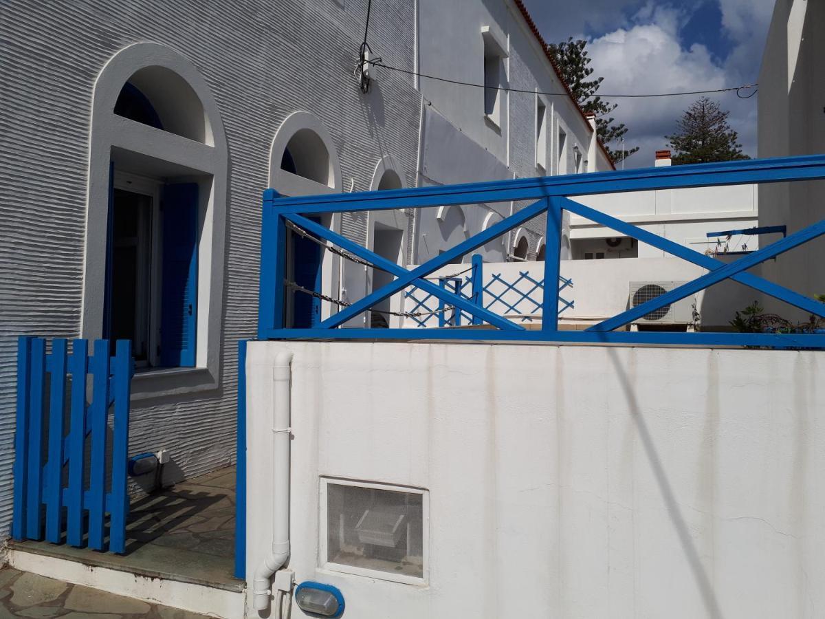 Roula's Suites Ándros Extérieur photo